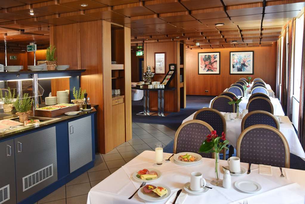 Intercityhotel Штутгарт Екстер'єр фото