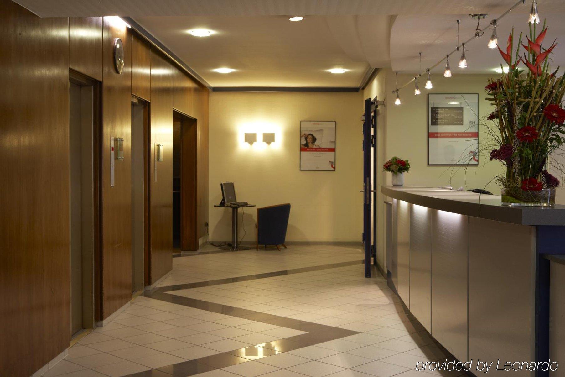 Intercityhotel Штутгарт Екстер'єр фото