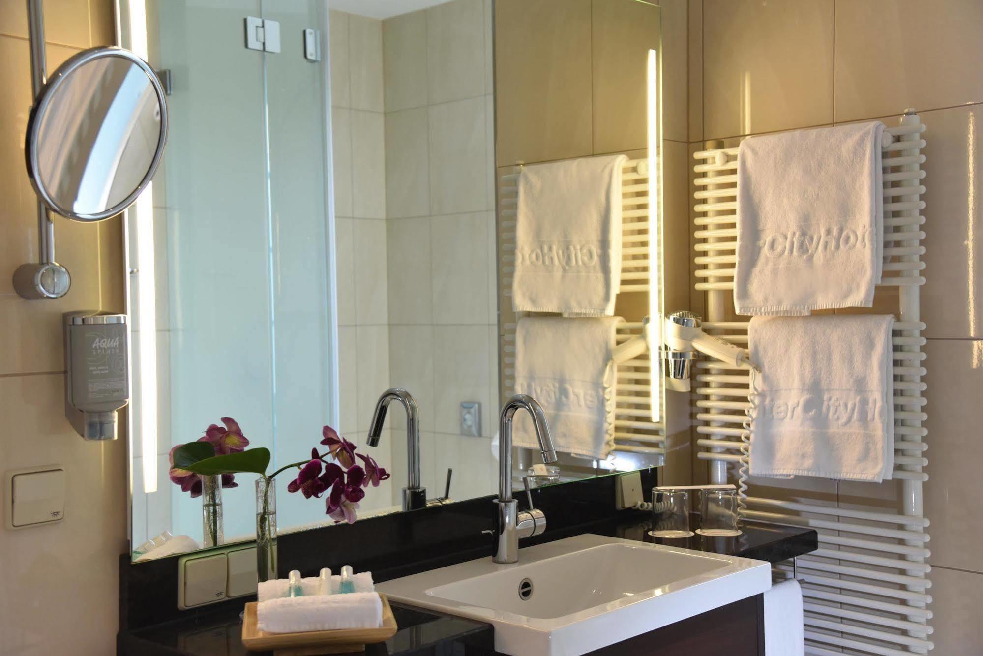 Intercityhotel Штутгарт Екстер'єр фото